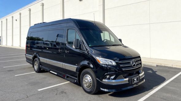 fort wayne corporate sprinter van service